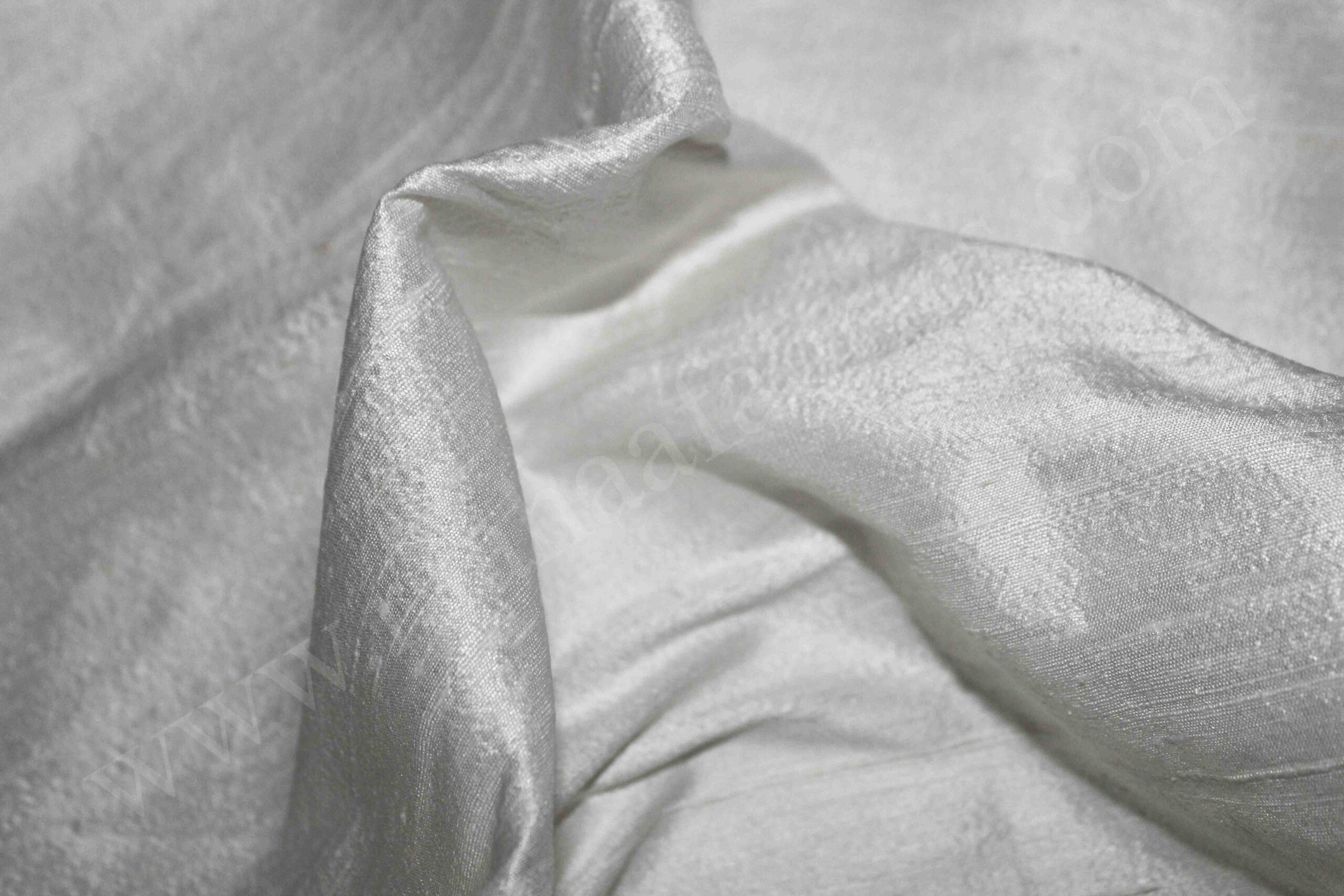 pure raw silk 130 grams (dyeable)