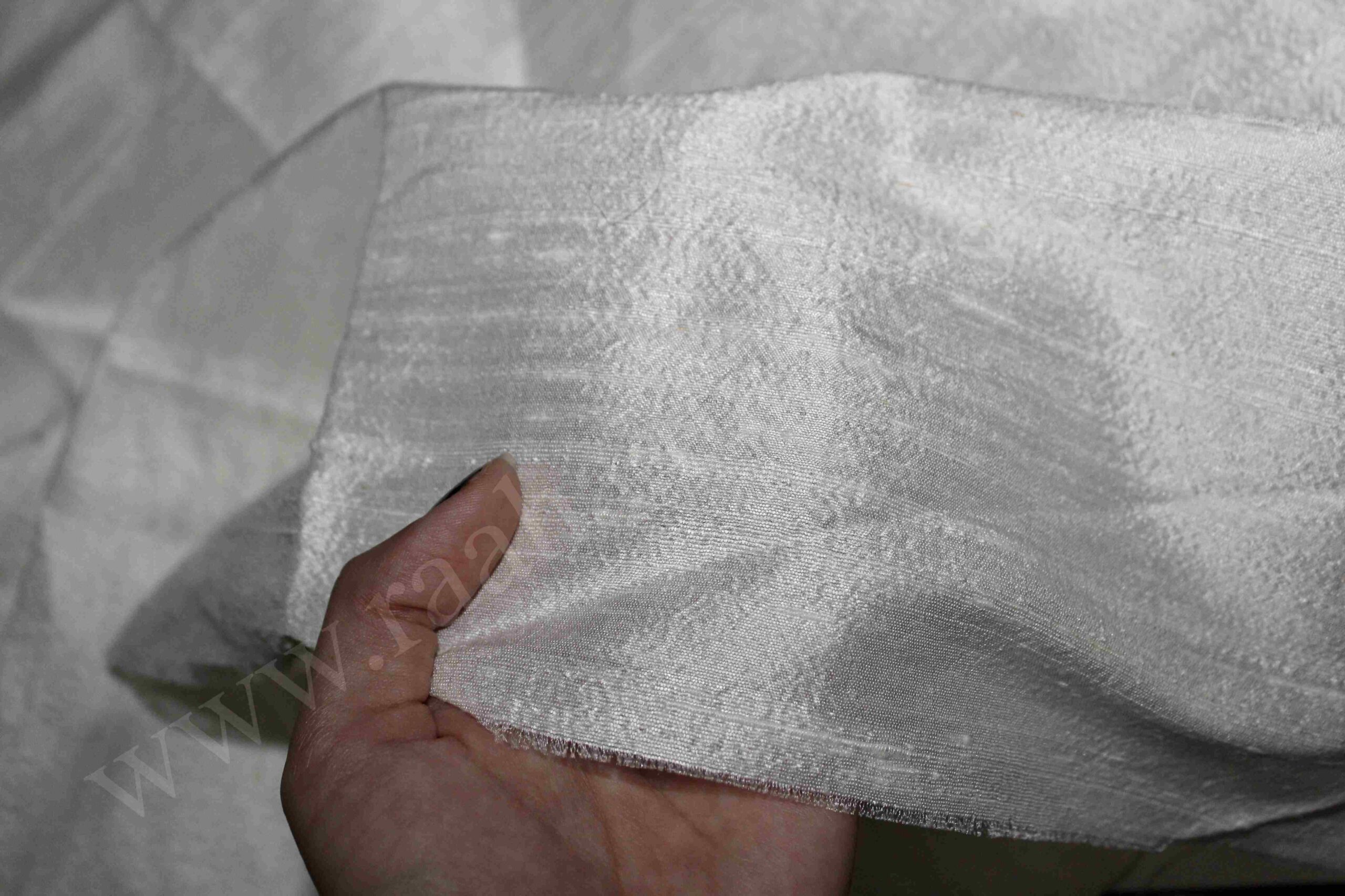 Pure Raw Silk 130 grams (Dyeable) - Image 2