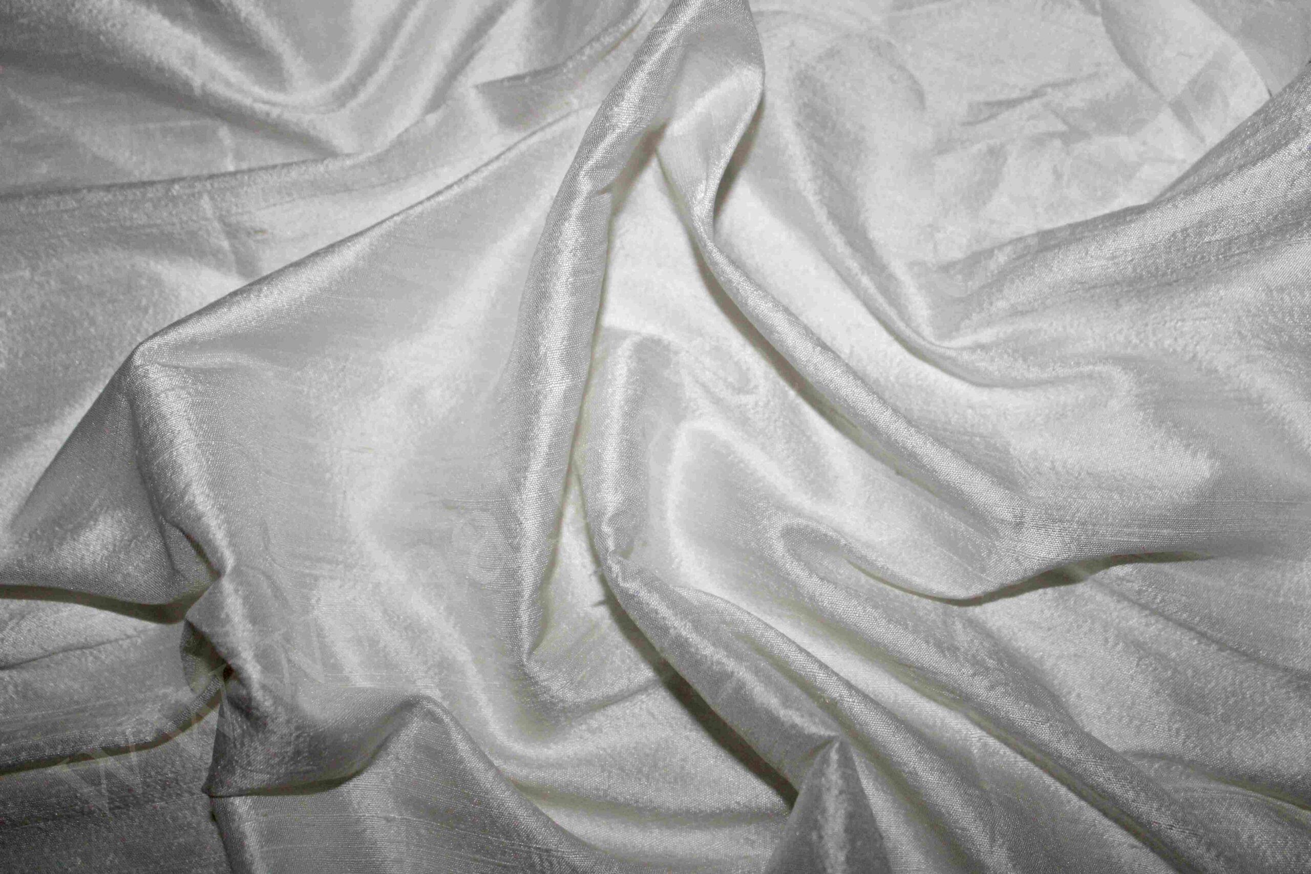 Pure Raw Silk 100 grams (Dyeable)
