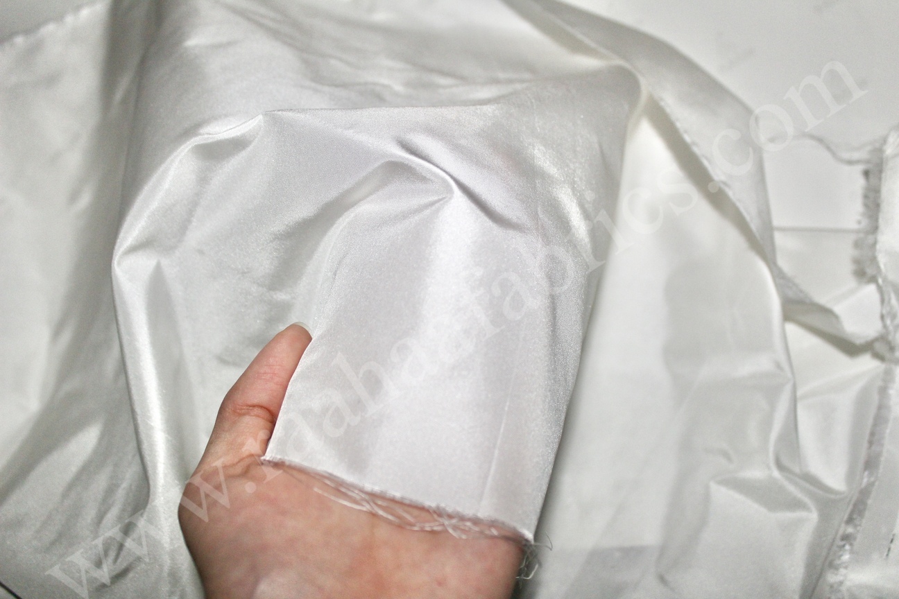 Pure Silk Taffeta 110 Grams (Dyeable) - Image 2